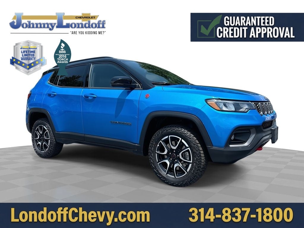 2025 Jeep Compass Trailhawk 4x4 in Blue — front three-quarter view