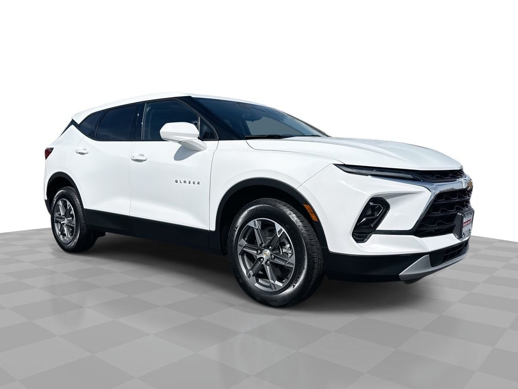 2025 Chevrolet Blazer 2LT in Summit White — front three-quarter view
