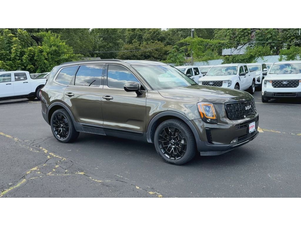 2022 Kia Telluride — side profile view