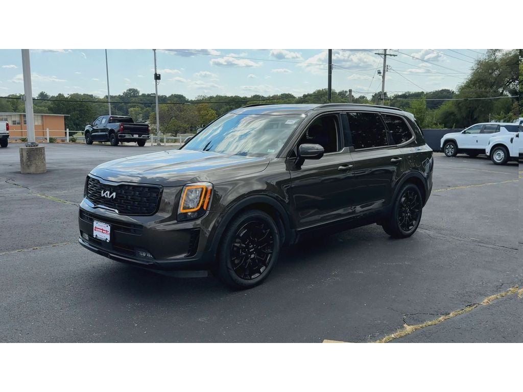 2022 Kia Telluride — interior view