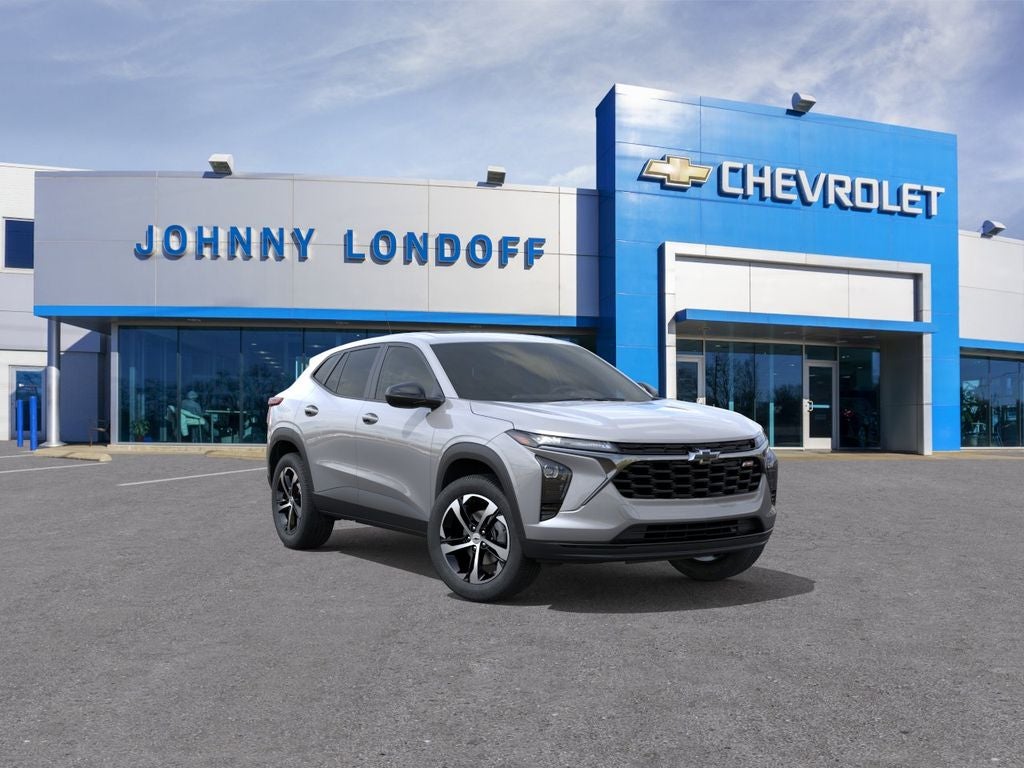 2026 Chevrolet Trax 1RS in Sterling Gray Metallic — front three-quarter view