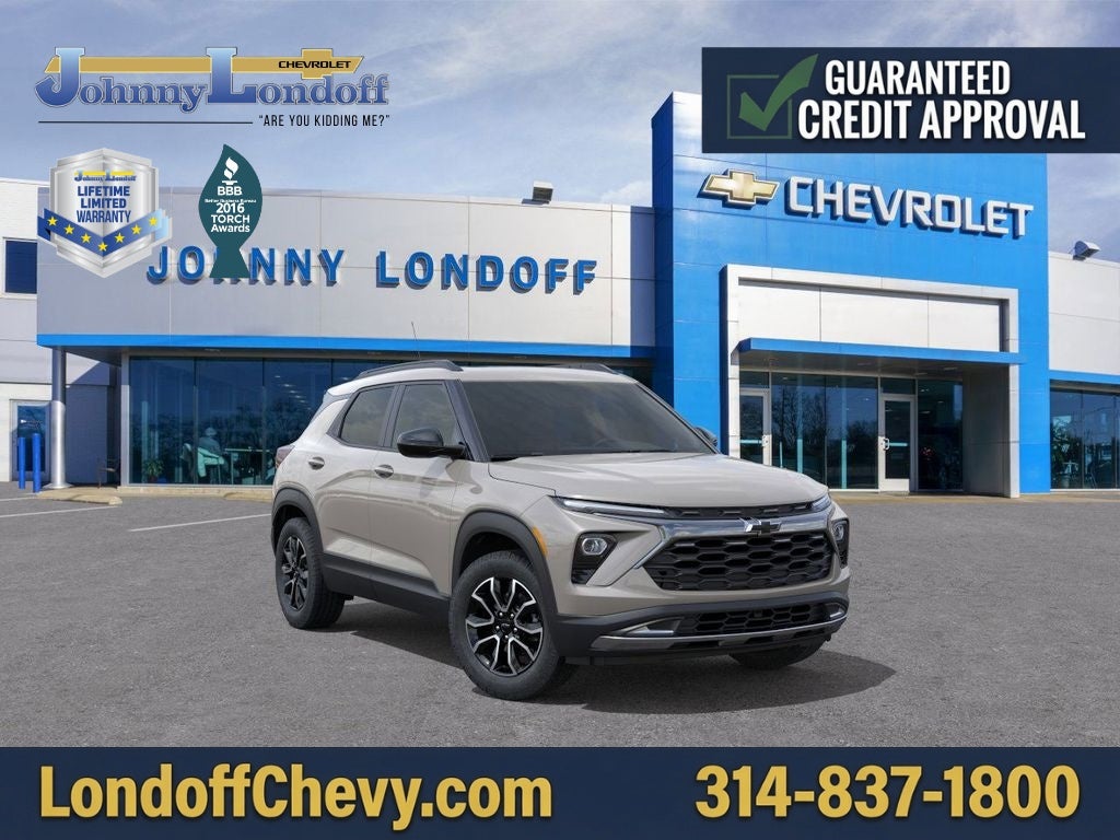 2026 Chevrolet Trailblazer ACTIV in White Sands — front three-quarter view