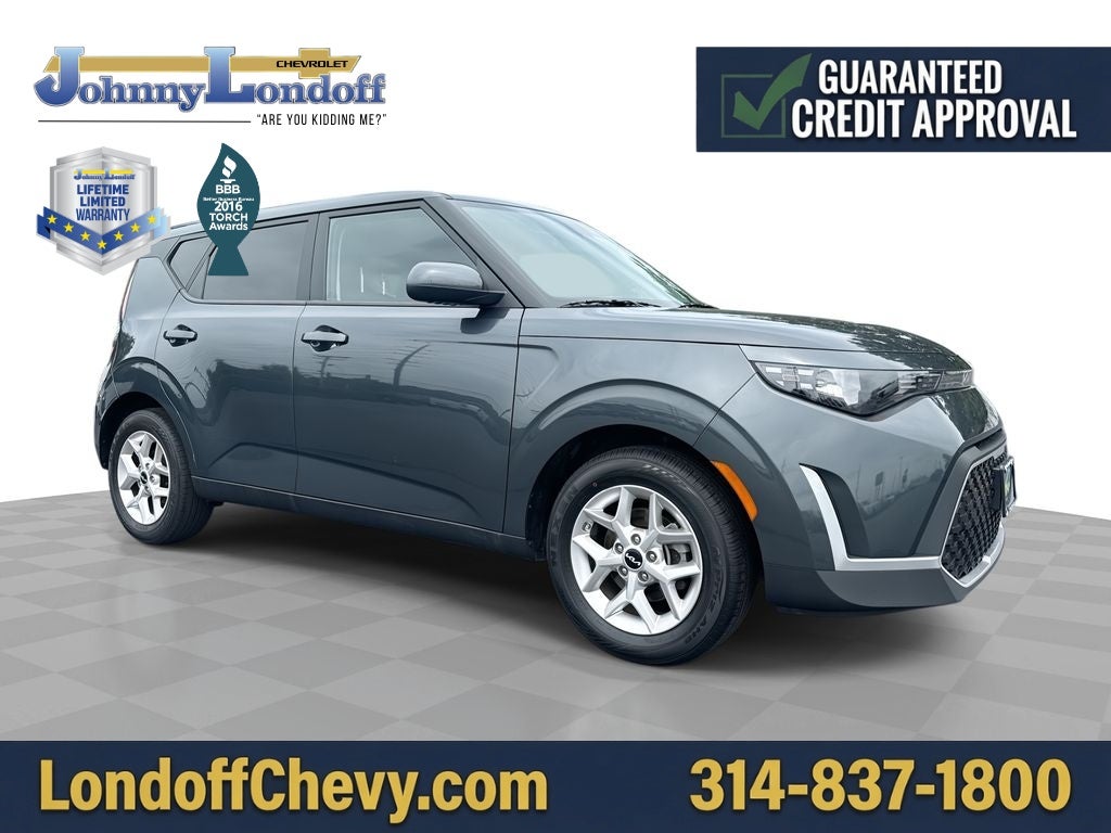 2025 Kia Soul LX in Gray — front three-quarter view